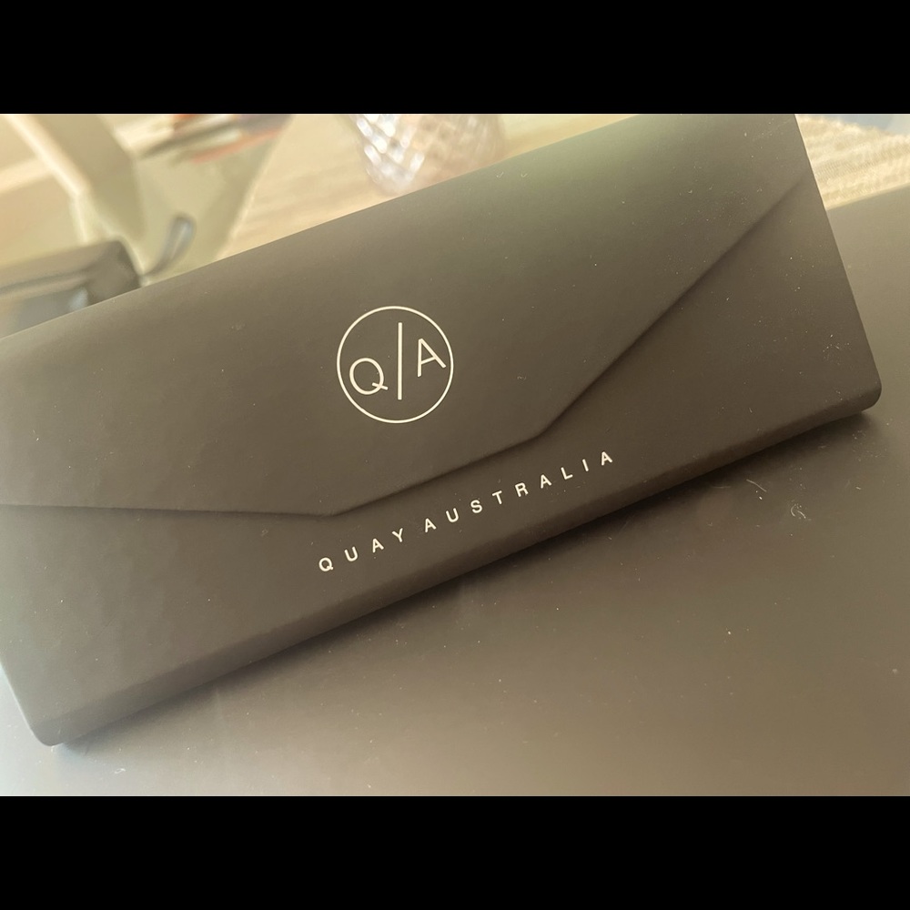 Quay Australia Sunglass Case!